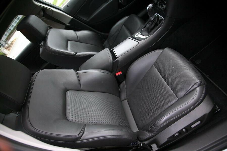 Интерьер Saab 9-5 Aero Sedan 2011 года  (фото 23 из 24)